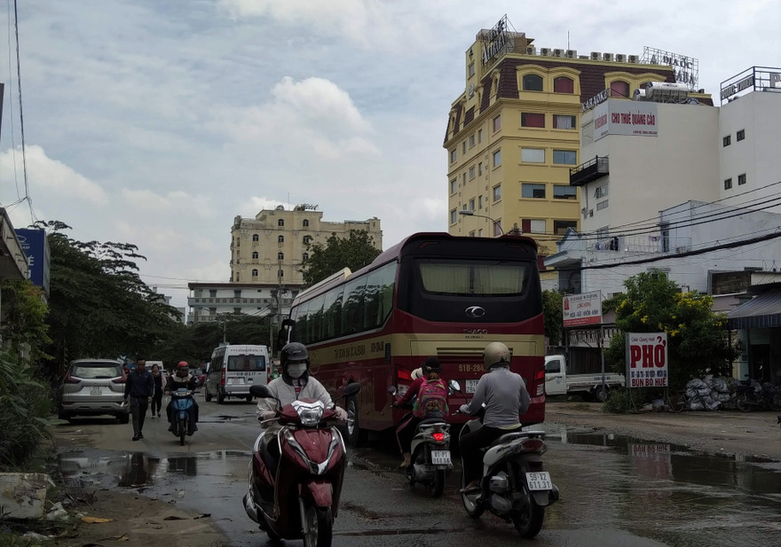 Nhân viên Địa ốc Alibaba làm gì sau ngày Chủ tịch, Giám đốc bị bắt?