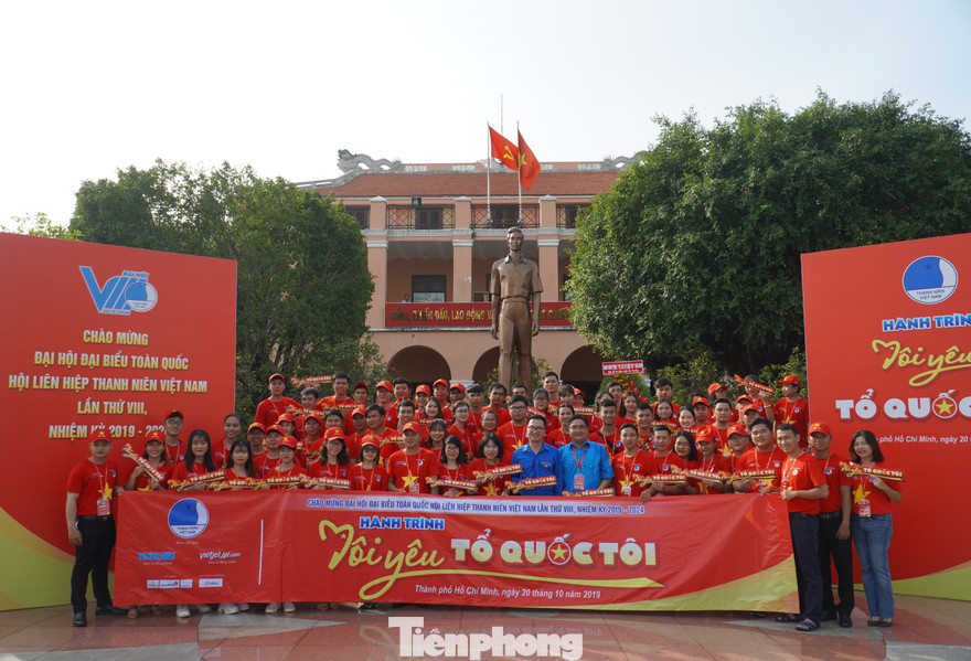 Hành trình “Tôi yêu Tổ quốc tôi” đặt chân đến Thành phố mang tên Bác