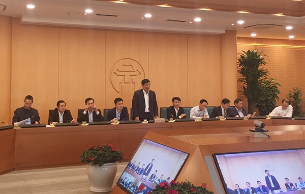 Lãnh đạo Hà Nội phát biểu tại cuộc họp