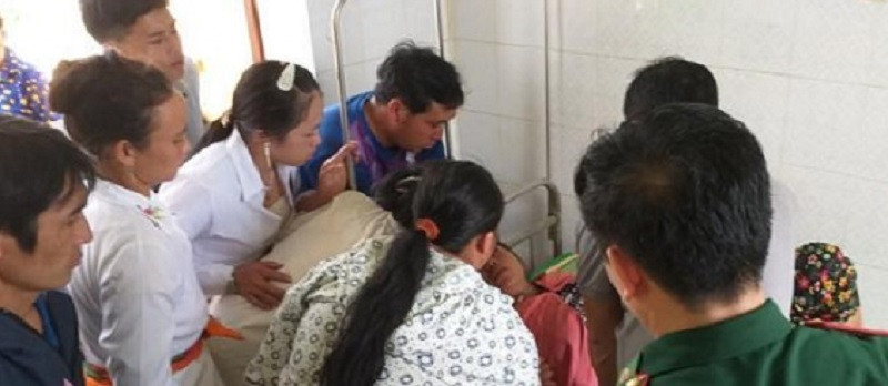 Mâu thuẫn gia đình, người phụ nữ 30 tuổi ăn lá ngón tự tử