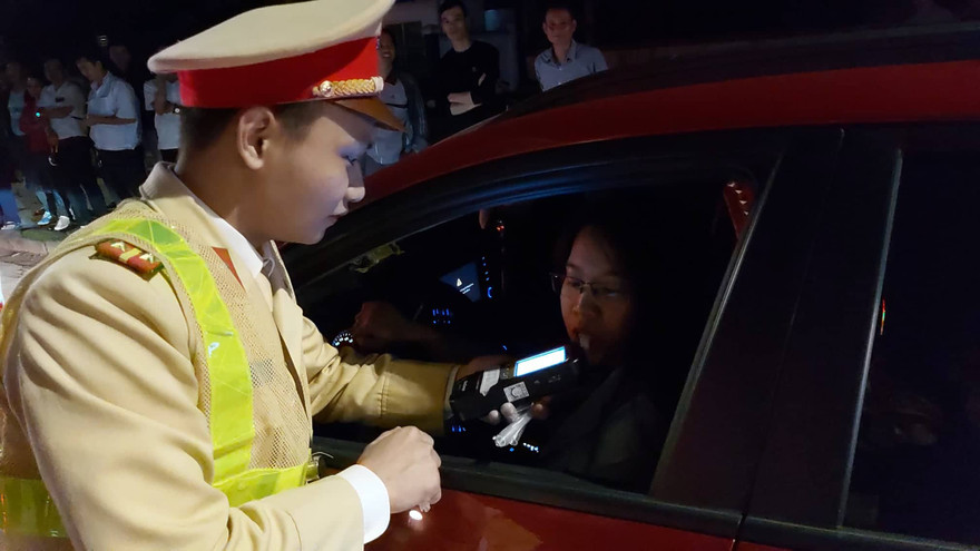 Trưởng phòng CSGT Nghệ An lí giải việc ăn thực phẩm lên men 'dính' nồng độ cồn