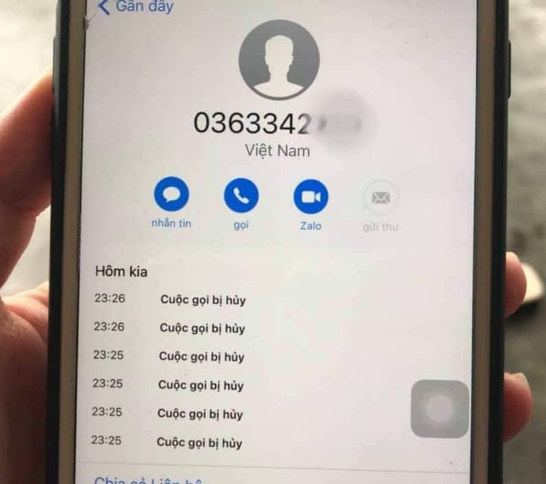 Thảm kịch 39 người chết: Xuất hiện số điện thoại lạ nghi 'cò mồi' đi Anh