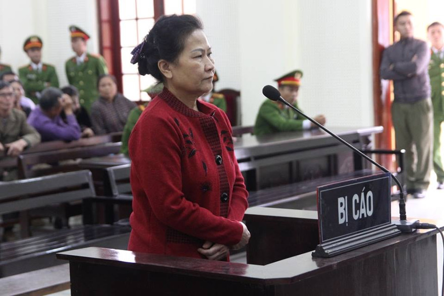 Vợ giám đốc lừa gần 400 người chiếm đoạt hàng chục tỷ đồng