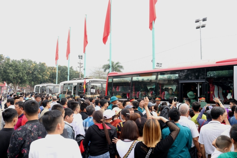 Xúc động Lễ Giao nhận quân năm 2019 tại Nghệ An