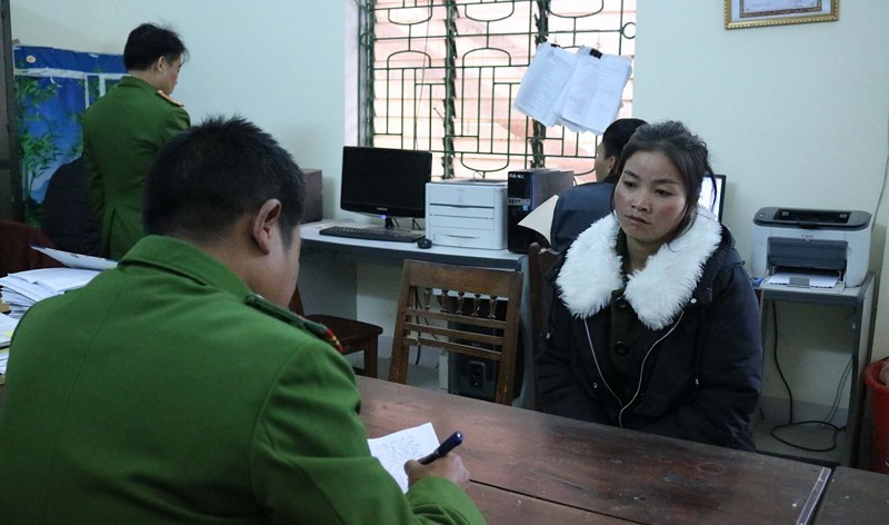 Moong Thị Mùi tại cơ quan công an