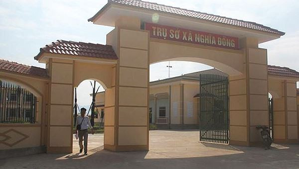 Khởi tố 4 cán bộ về tội Lạm quyền trong thi hành công vụ