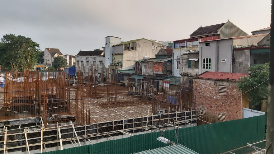 Dân rời nhà ra ở trọ vì lo sợ nguy hiểm từ dự án “khủng”