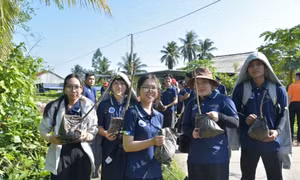 Đại học Trà Vinh đồng hành đổi mới sáng tạo và thích ứng với biến đổi khí hậu