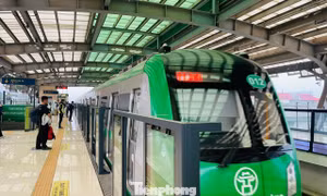 Vì sao Hà Nội chưa thể tự chủ công nghệ tàu điện metro?