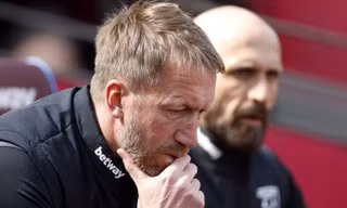 HLV thứ hai ở Ngoại hạng Anh mùa này bị sa thải, và được thay thế bởi người mất việc đầu tiên