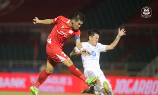 Nhận định Becamex TP.HCM vs Công an TP.HCM, 18h00 ngày 21/9: Kẻ vươn cao, người xuống thấp