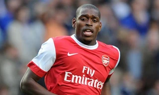 Cựu thần đồng Arsenal và hành trình quanh co từ Premier League, nhà tù đến giải hạng 6 Anh