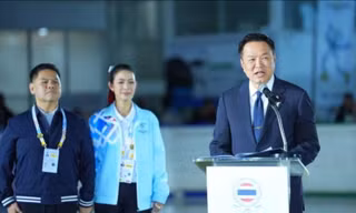 Thất vọng với trận thua U22 Việt Nam, Thủ tướng Thái Lan vẫn chấm 100 điểm cho màn trình diễn của đoàn thể thao chủ nhà