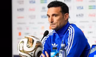 Scaloni để ngỏ tương lai sau thất bại ở chung kết World Cup 2026