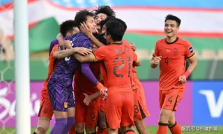 Báo Trung Quốc lo ngại về khả năng đội nhà vượt qua U23 Việt Nam, tiết lộ thủ môn Li Hao chấn thương?