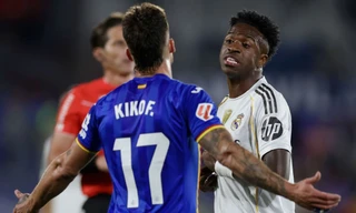 Đối thủ hả hê vì trả hận thành công Vinicius trong đêm Real Madrid thua kinh hoàng 