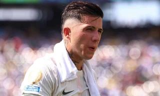 Tiền vệ Chelsea suýt đổ gục vì thời tiết quá nóng ở FIFA Club World Cup 2025