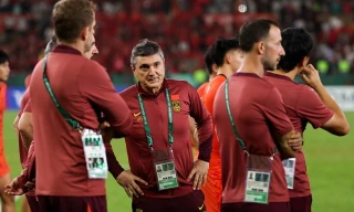 Thua đậm trong trận chung kết, HLV U23 Trung Quốc thừa nhận 'vẫn có khoảng cách với bóng đá Nhật Bản'