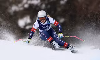 Huyền thoại trượt tuyết đối diện nguy cơ cắt cụt chân sau chấn thương tại Thế vận hội mùa Đông 2026