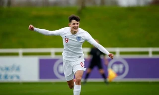 FIFA phê duyệt hồ sơ nhập tịch, sao trẻ từng khoác áo U19 Anh chính thức đầu quân cho tuyển Thái Lan