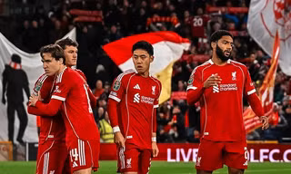 Liverpool đại bại ở Cúp Liên đoàn Anh, thua 5 trận liên tiếp ở giải quốc nội