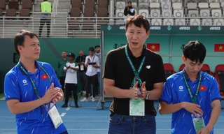 Báo Hàn Quốc: 'Phép thuật Kim Sang-sik lại tiếp tục'