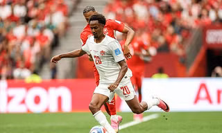 Trực tiếp Thụy Sỹ vs Canada 0-0 (hết H1): Canada không có bàn thắng