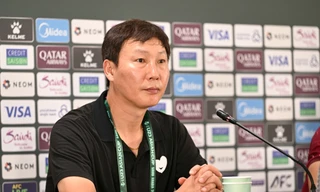 HLV Kim Sang-sik: Trận nào cũng khó khăn, nhưng U23 Việt Nam luôn vượt qua nhờ tinh thần quyết chiến và trí thông minh