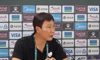 HLV Kim Sang-sik: 'Khả năng của U23 Việt Nam đã vươn tầm châu lục, và vào tứ kết không phải đích đến cuối cùng' 
