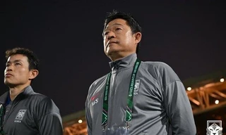 HLV của U23 Hàn Quốc thừa nhận không biết cách giành chiến thắng khi chơi hơn người
