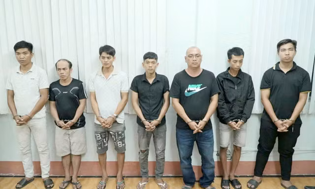 Phê chuẩn lệnh khởi tố thêm 7 người vụ quan tài diễu phố ở Sóc Trăng