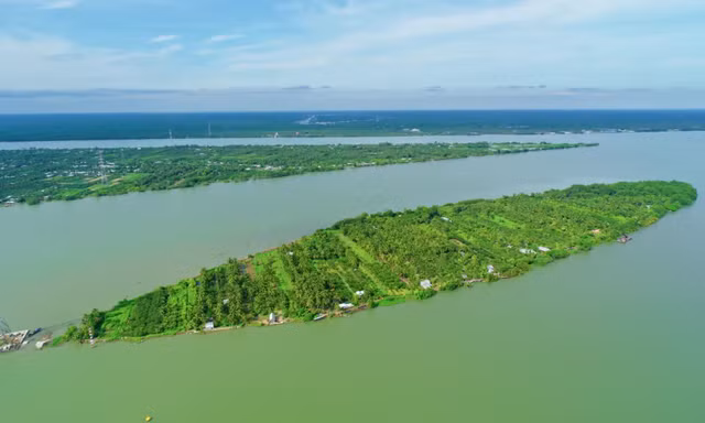 Cồn Hô oằn mình trong cơn ‘đói đất’ của hà bá