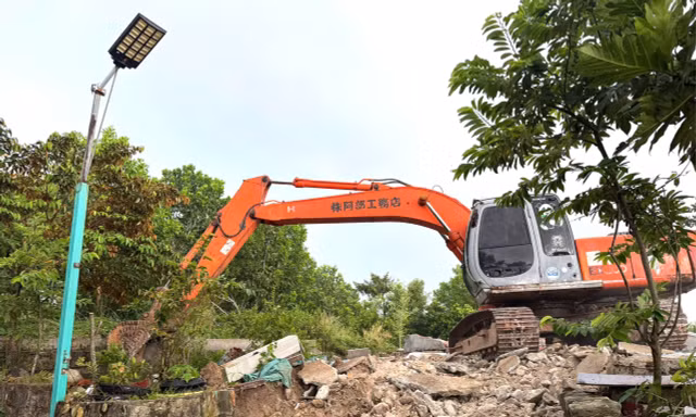Phú Quốc đồng loạt cưỡng chế các trường hợp lấn chiếm đất rừng, đất công