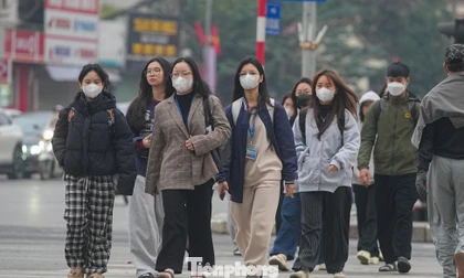 Hà Nội hối hả trong ngày đầu đi làm sau kỳ nghỉ Tết Dương lịch