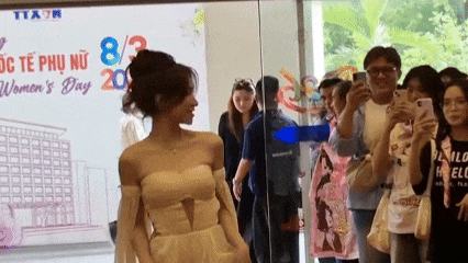 Đức Phúc, Hòa Minzy và dàn nghệ sĩ đổ bộ lễ trao giải