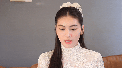 Á hậu Ngọc Thảo tái hiện màn khấn nguyện trong bộ phim trăm tỷ