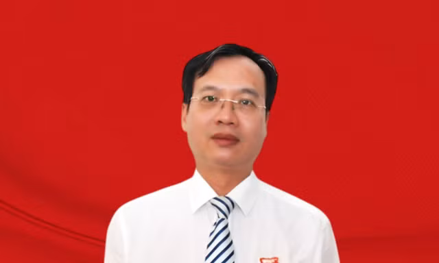 Chân dung tân Chủ tịch UBND tỉnh Vĩnh Long Trần Trí Quang