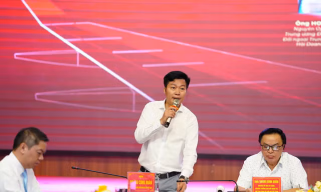 Quang cảnh diễn đàn. Ảnh: Duy Chiến