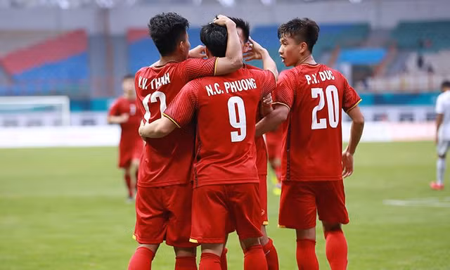Niềm vui của các cầu thủ U23 Việt Nam khi đánh bại Olympic Pakistan. 