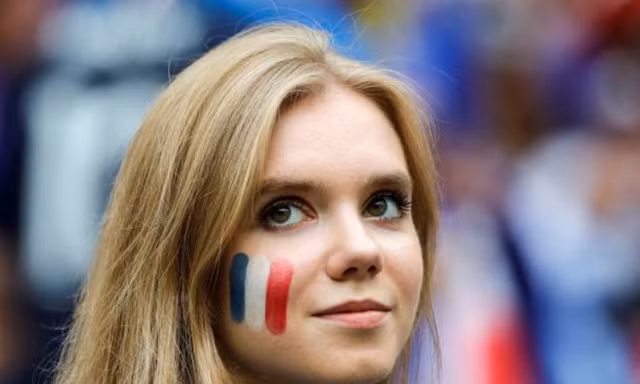 Rực rỡ mỹ nhân ở chung kết World Cup 2018