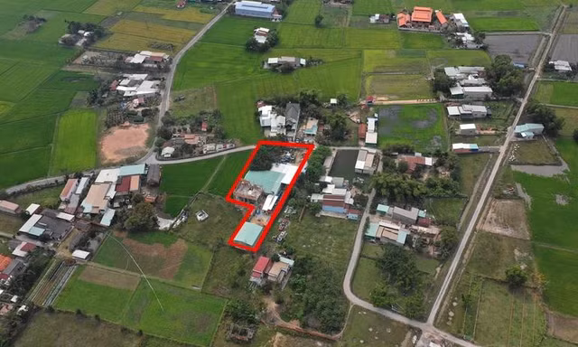 Người dân kể thời khắc công an khám xét Tịnh thất Bồng Lai