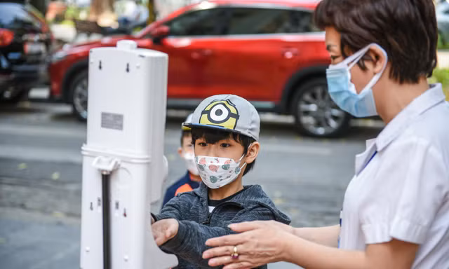 Trường tiểu học ở Hà Nội gấp rút chuẩn bị đón học sinh học trực tiếp