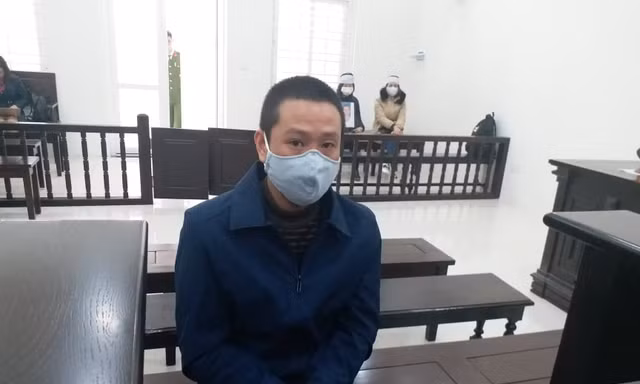 Bị cáo Lò Văn Cung tại tòa.