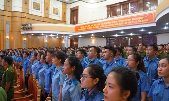 Đây là khóa thứ 3 hệ dân sự, ngành Tư pháp hình sự của Học viện CSND.