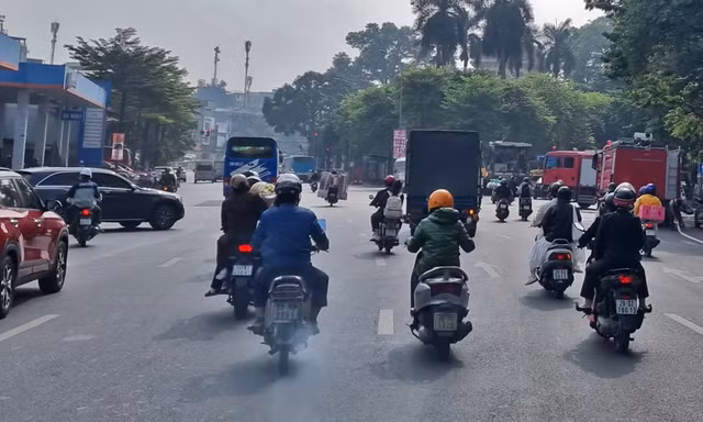 Sắp nâng mức quy chuẩn khí thải xe máy