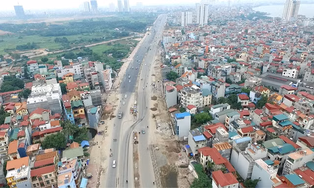Dự án xây dựng đường vành đai 2 Hà Nội, đoạn Nhật Tân - Xuân La - Bưởi - Cầu Giấy với tổng kinh phí khoảng 6,4 nghìn tỷ đồng, được khởi công xây dựng từ tháng 3/2012. Đến nay, dự án này vừa chính thức thông xe kỹ thuật và đang gấp rút hoàn thiện những khâ