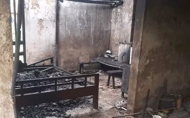 Hỗ trợ gia đình cụ Sải -Ảnh: CB