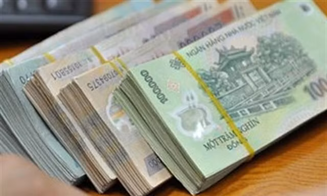Tự xưng nhà báo, tống tiền bác sĩ 200 triệu đồng