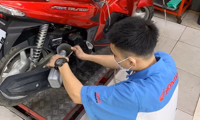 Head Tiến Cường tổ chức 'Tập huấn kiến thức và kỹ năng Lái xe an toàn'