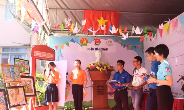 Ngày hội tuổi thơ cho 300 trẻ em có hoàn cảnh đặc biệt